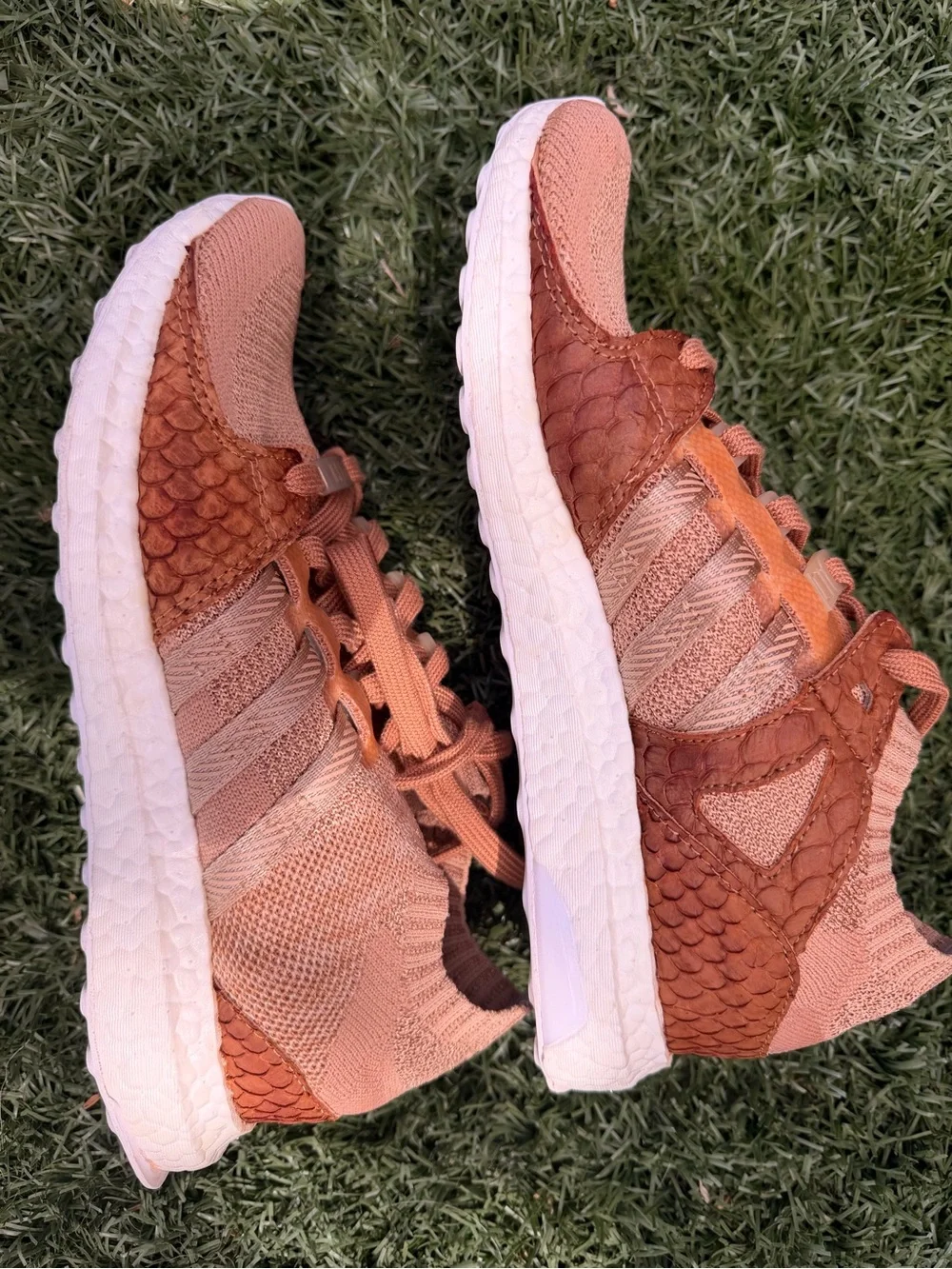 adidas lightweight knit